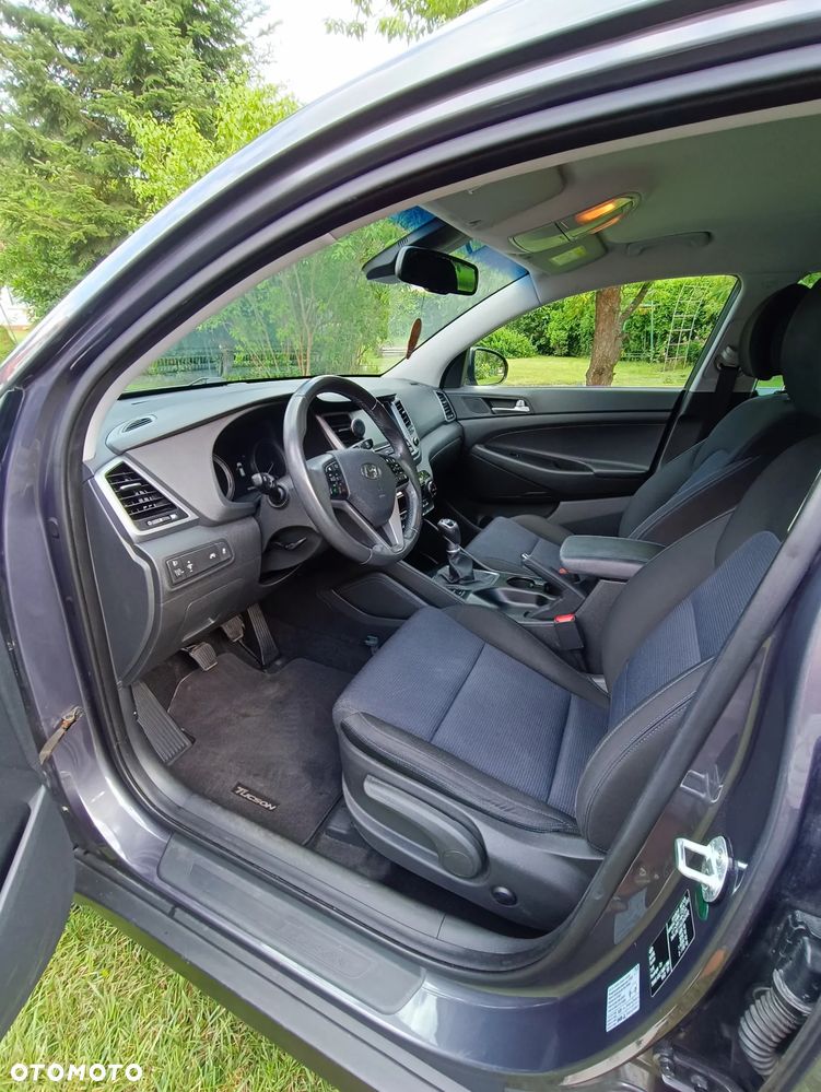 Hyundai Tucson 1.6 GDI BlueDrive Classic 2WD - 11
