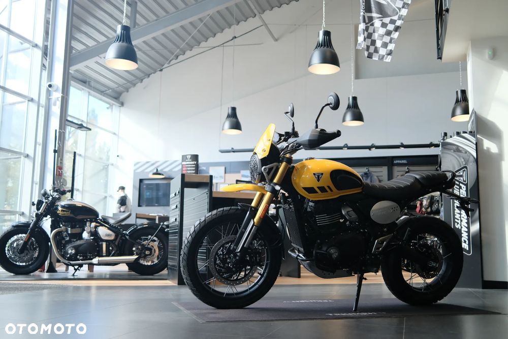 Triumph Scrambler - 2