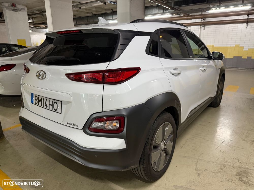 Hyundai Kauai 64 kWh Premium+P.Premium - 4