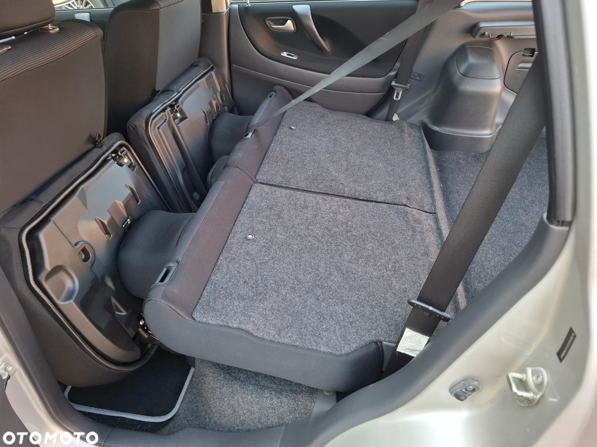 Suzuki Liana 1.6 Comfort - 10