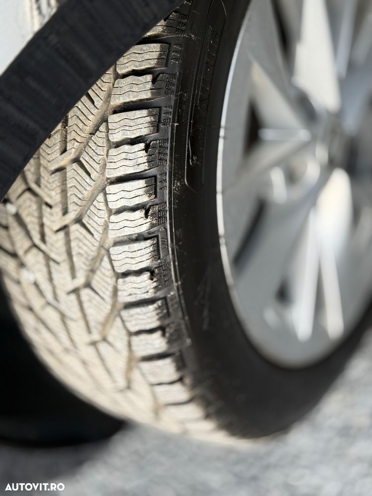 Skoda Octavia 2.0 TDI DSG Premium Edition - 9