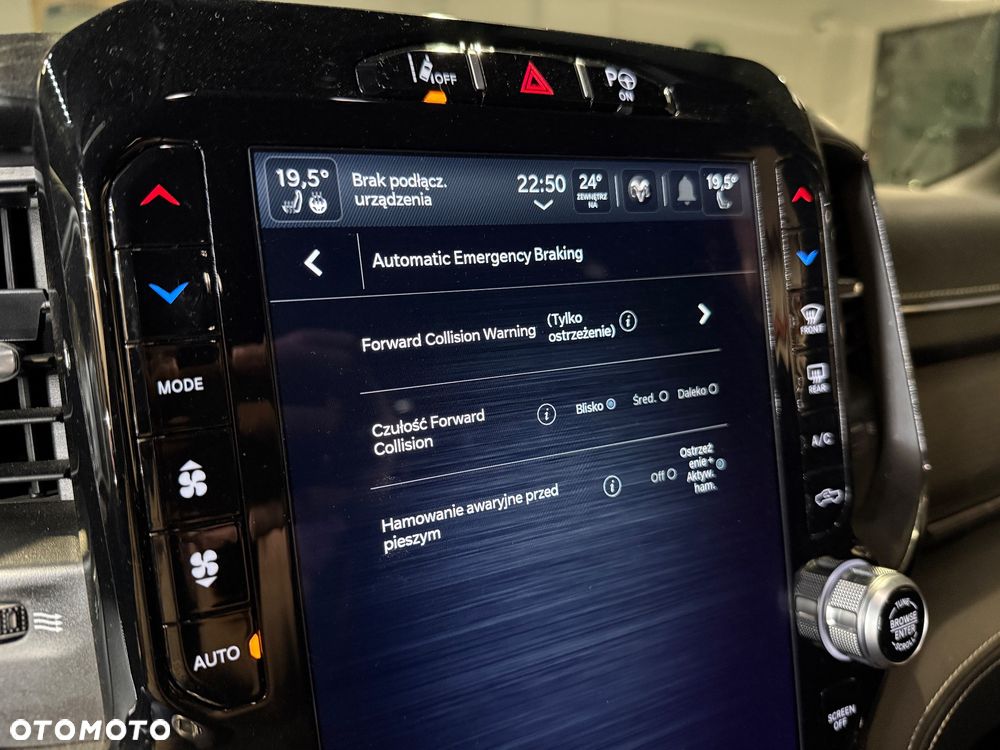 Dodge RAM 5.7 4x4 - 22