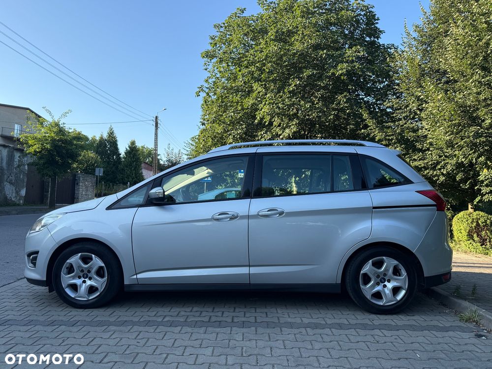 Ford Grand C-MAX - 7