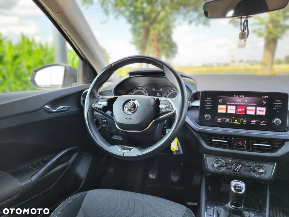 Skoda Fabia 1.0 TSI Ambition - 10