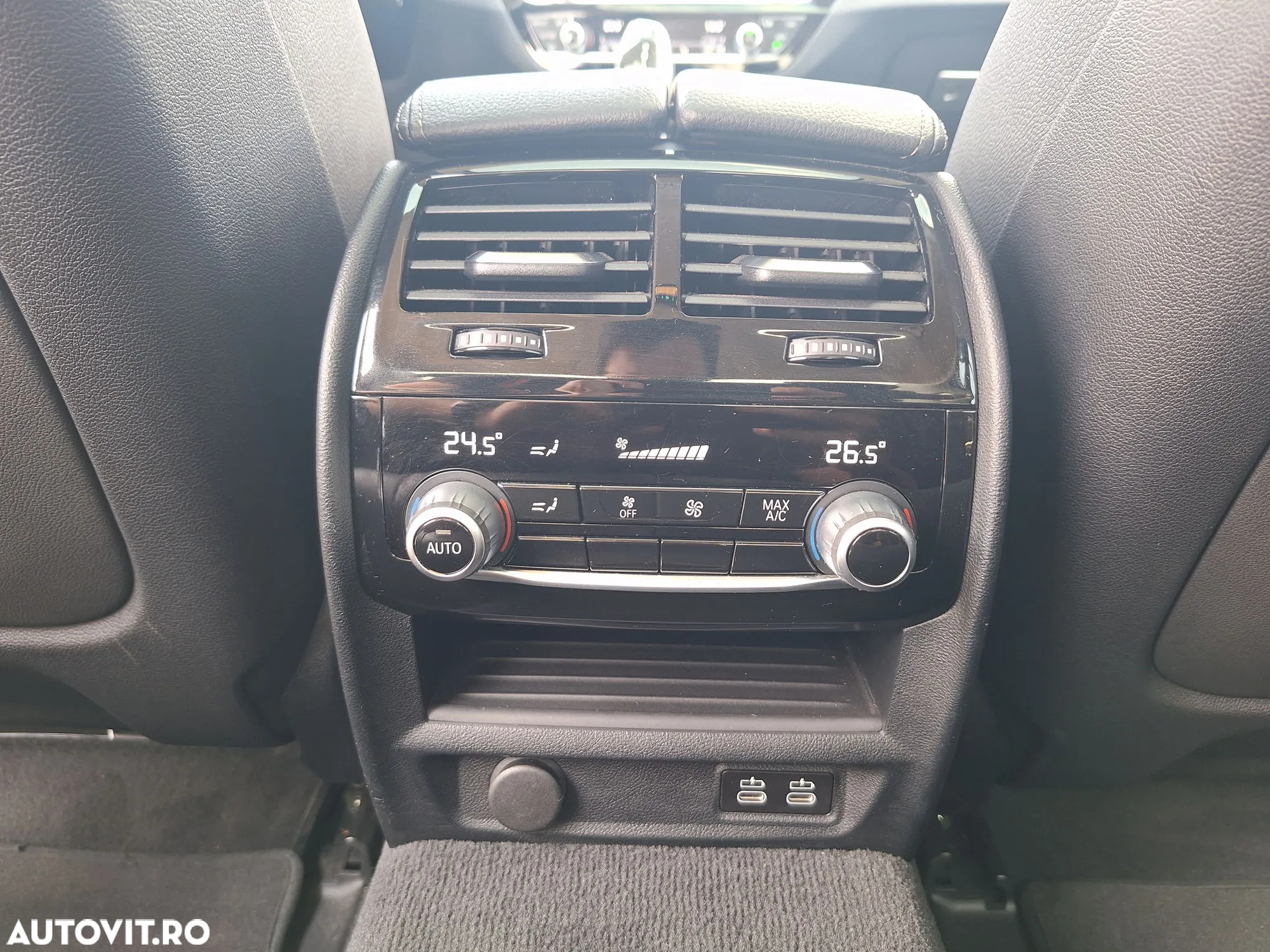 BMW Seria 5 530d xDrive AT MHEV - 34
