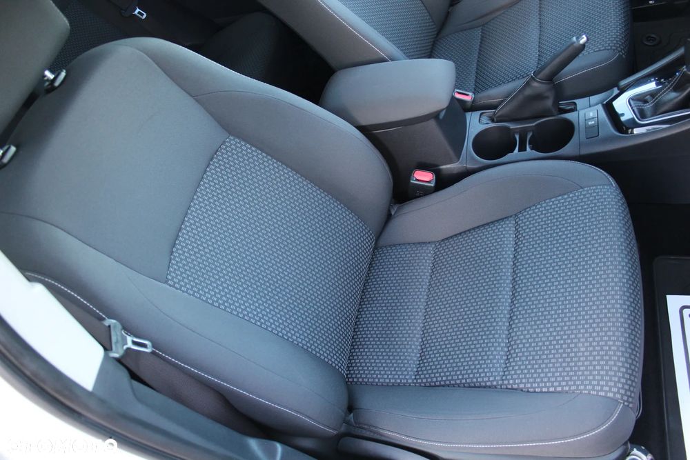 Toyota Corolla 1.6 Premium MS - 21