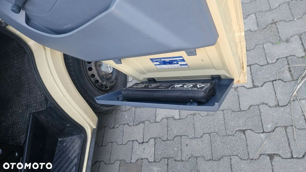 Mercedes-Benz SPRINTER 214 - 2