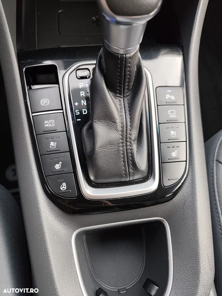 Hyundai IONIQ 141CP Exclusive - 11
