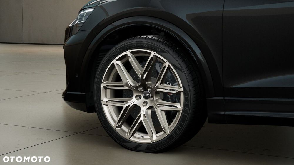 Audi RS Q8 - 6