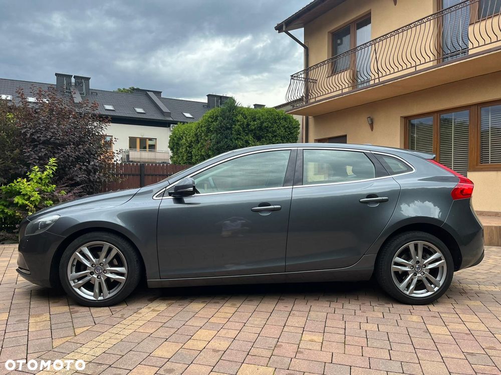 Volvo V40 D2 - 3