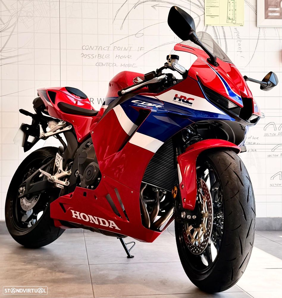 Honda CBR 600RR - 1