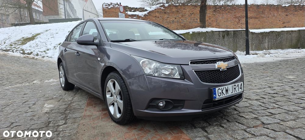 Chevrolet Cruze 1.8 LT+ - 33