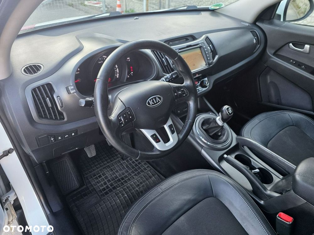 Kia Sportage 2.0 CRDI 4WD Vision - 13