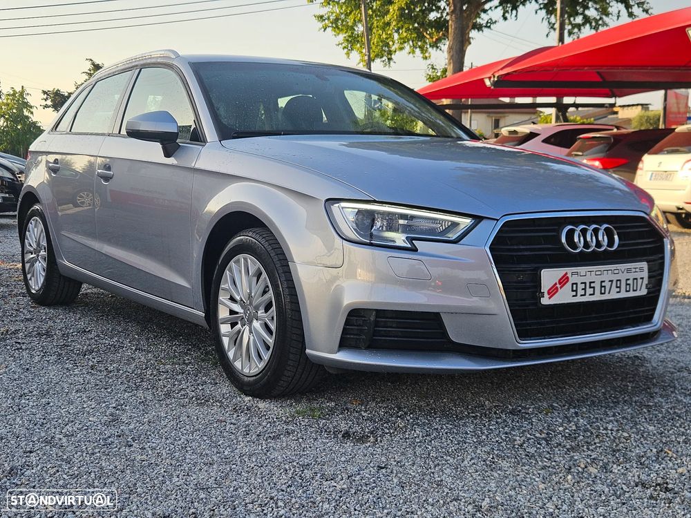 Audi A3 Sportback 2.0 TDI Design - 3