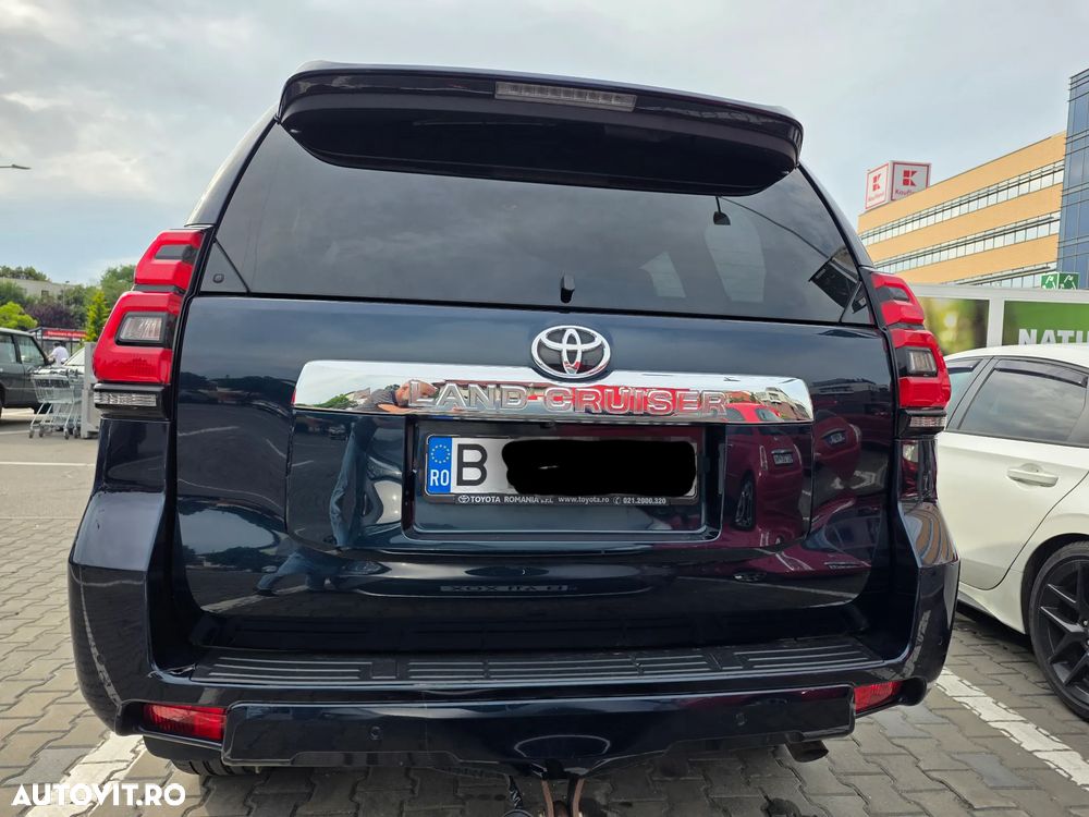 Toyota Land Cruiser 2.8l Turbo D-4D Aut. Luxury - 2
