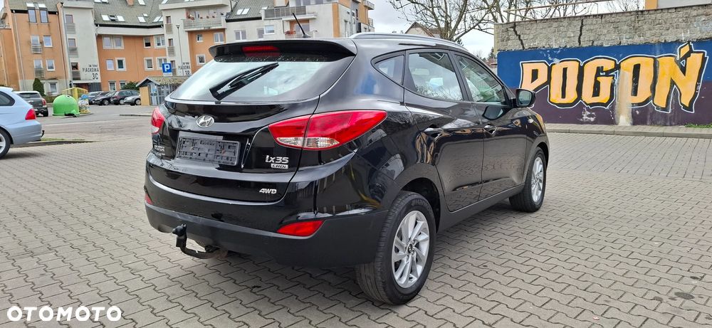 Hyundai ix35 2.0 CRDi 4WD Fifa World Cup Silver Edition - 6