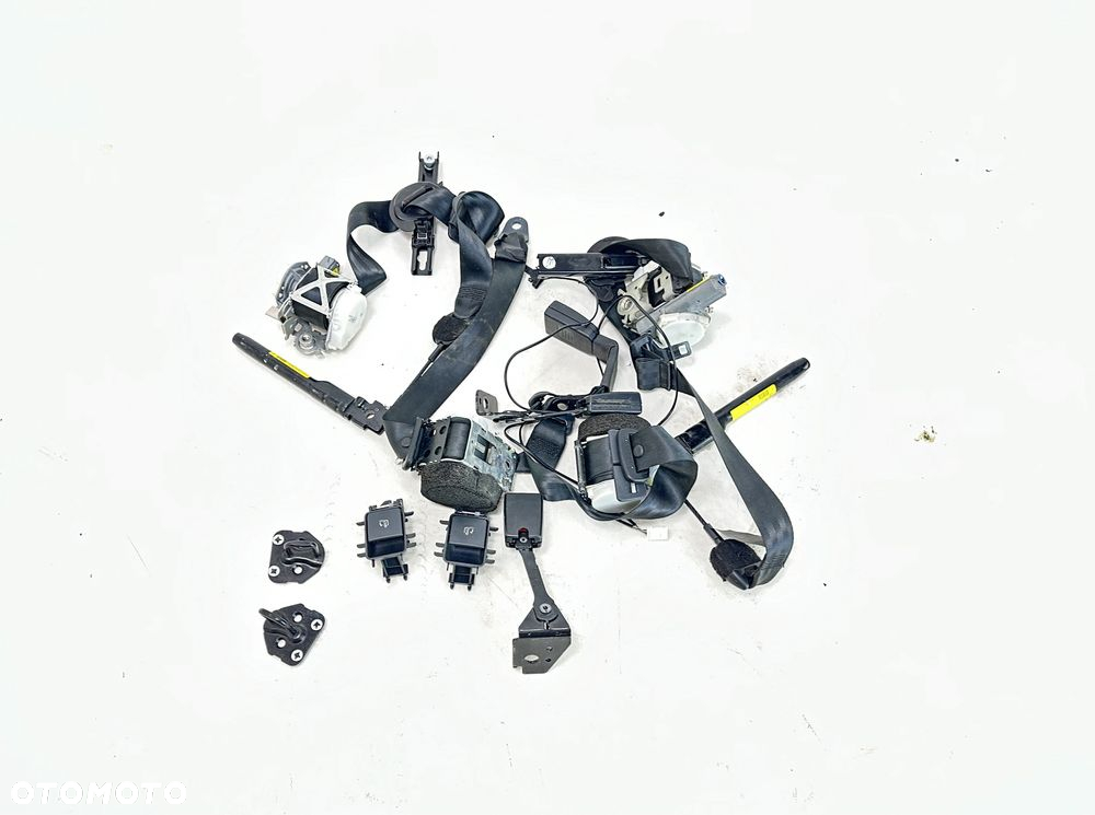 Peugeot 3008 pasy bezpieczeństwa T84 - 2