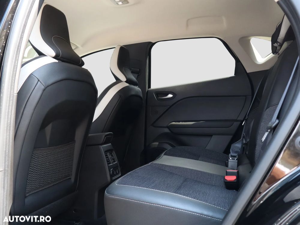 Renault Captur 160 EDC MHEV Techno - 18