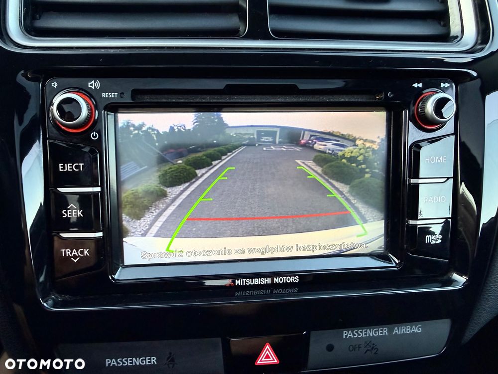 Mitsubishi ASX 1.6 Intense Plus Navi Blue Edition - 23