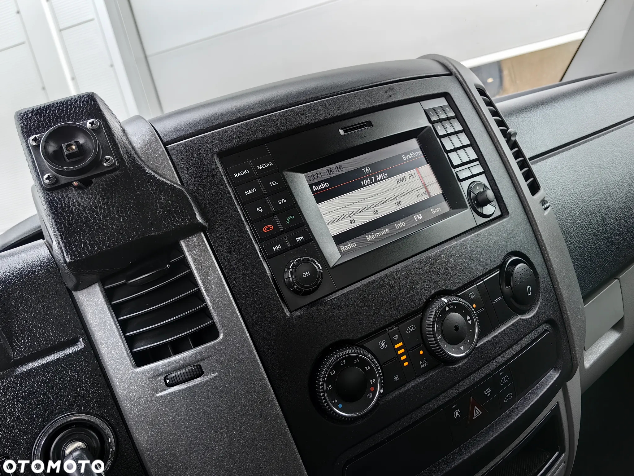 Volkswagen Crafter - 15