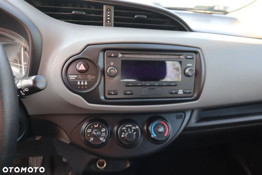 Toyota Yaris 1.5 Active - 4