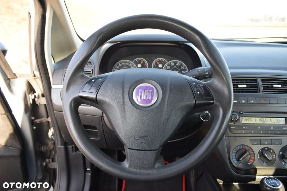 Fiat Punto - 12