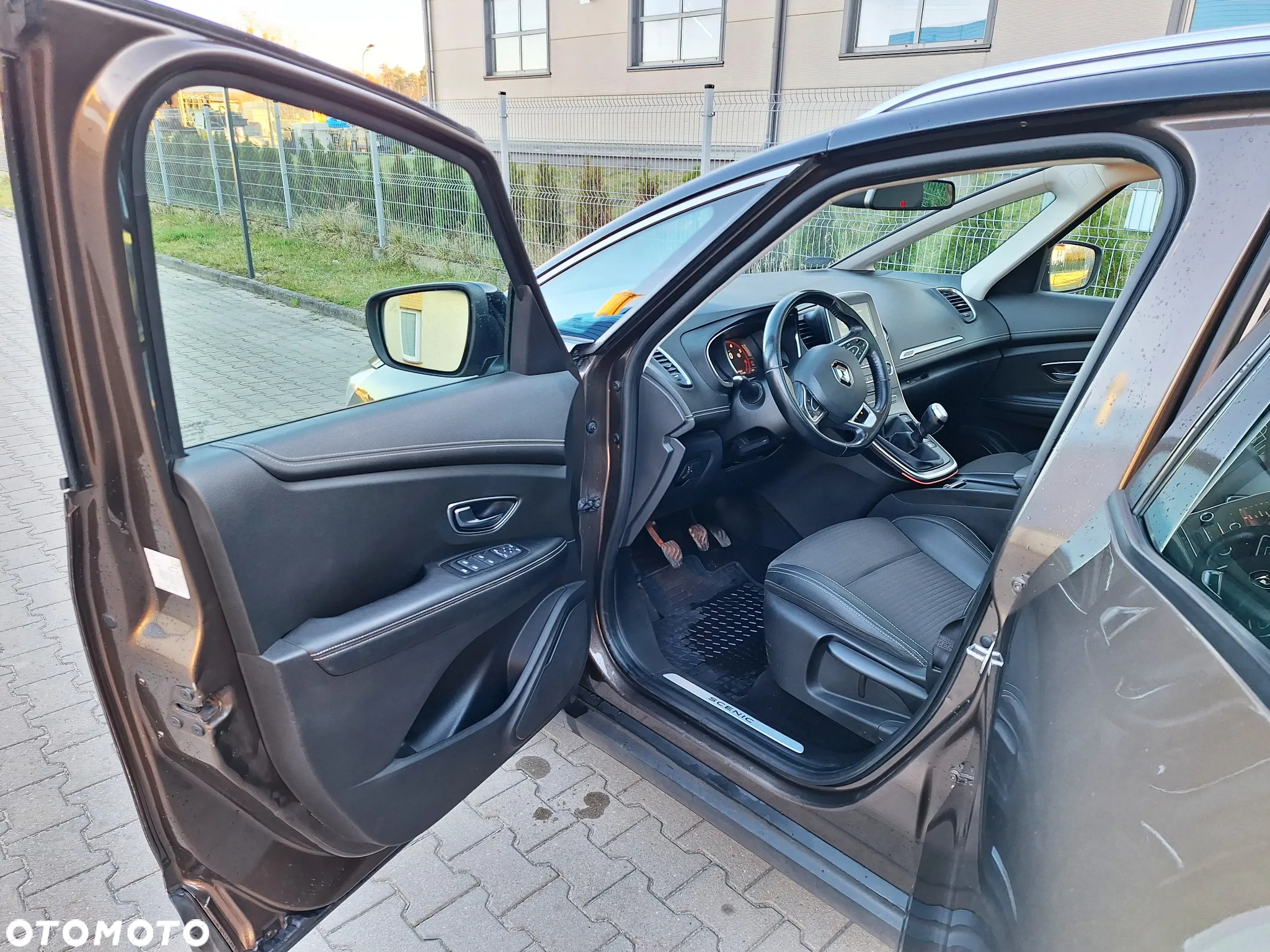 Renault Scenic 1.2 TCe Energy Limited - 23