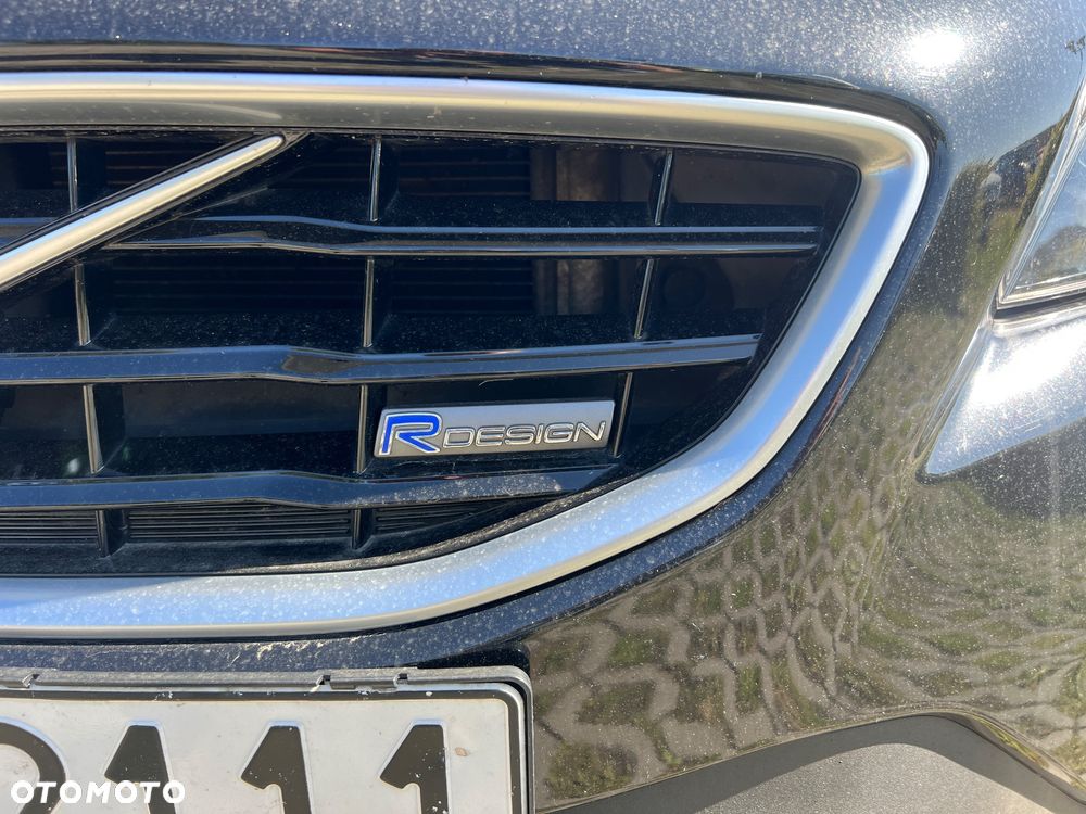 Volvo V40 D3 R-Design - 24