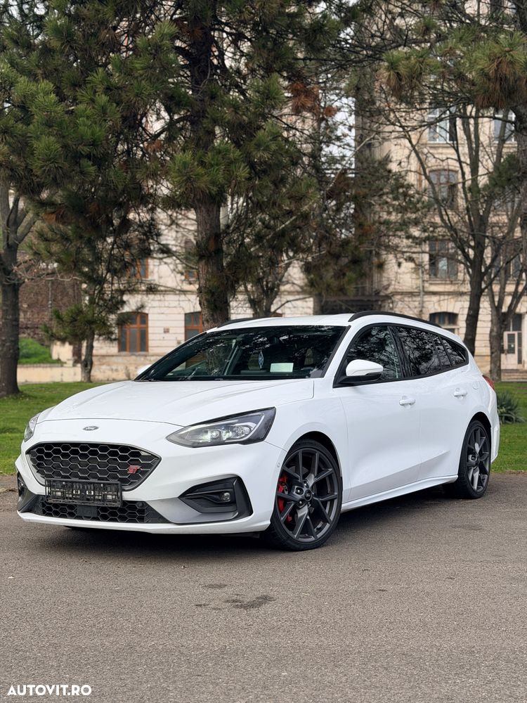 Ford Focus 2.3 Ecoboost ST3 - 1
