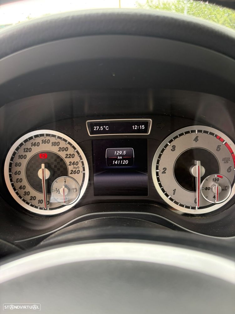 Mercedes-Benz A 180 CDI (BlueEFFICIENCY) Urban - 15