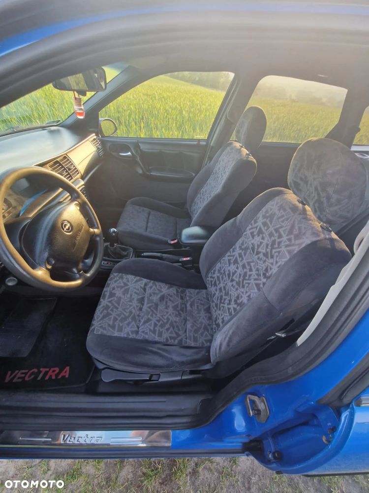 Opel Vectra - 19