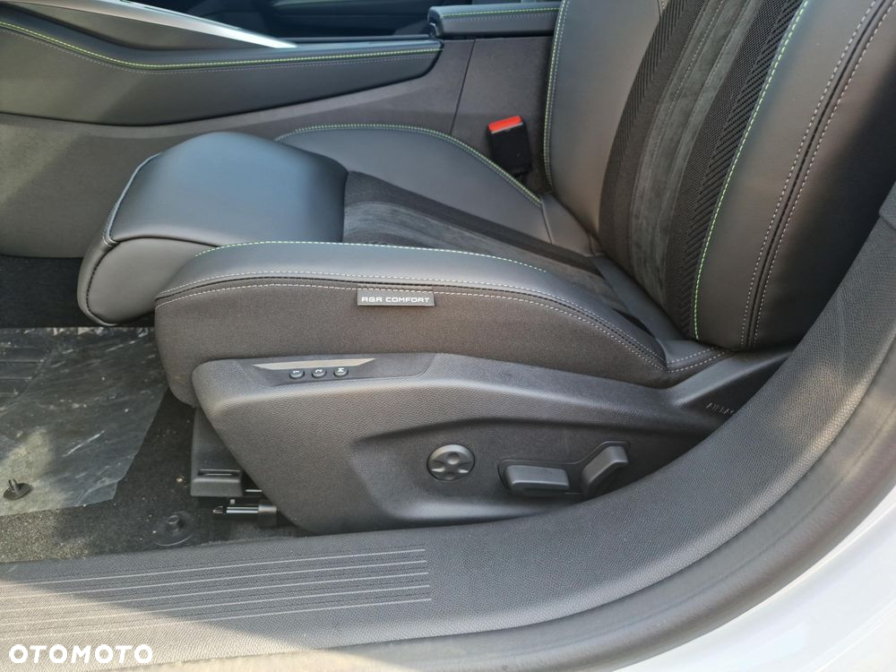 Peugeot 408 1.2 PureTech mHEV GT S&S e-DSC6 - 22