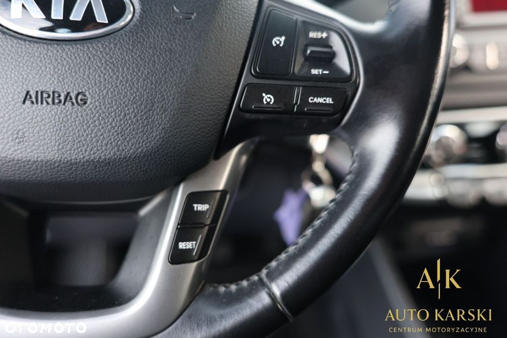 Kia Rio - 34