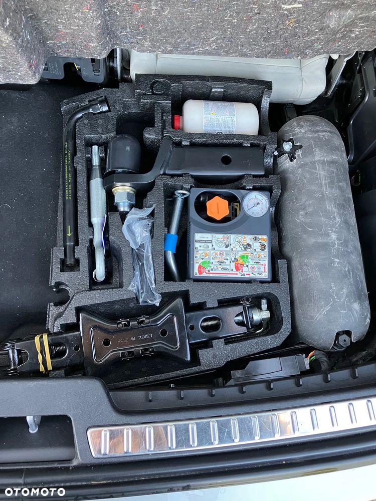 Volvo XC 90 - 17