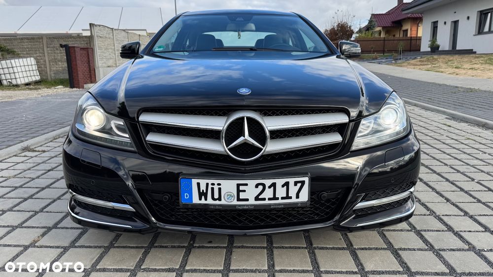 Mercedes-Benz Klasa C 180 Coupe BlueEFFICIENCY - 11
