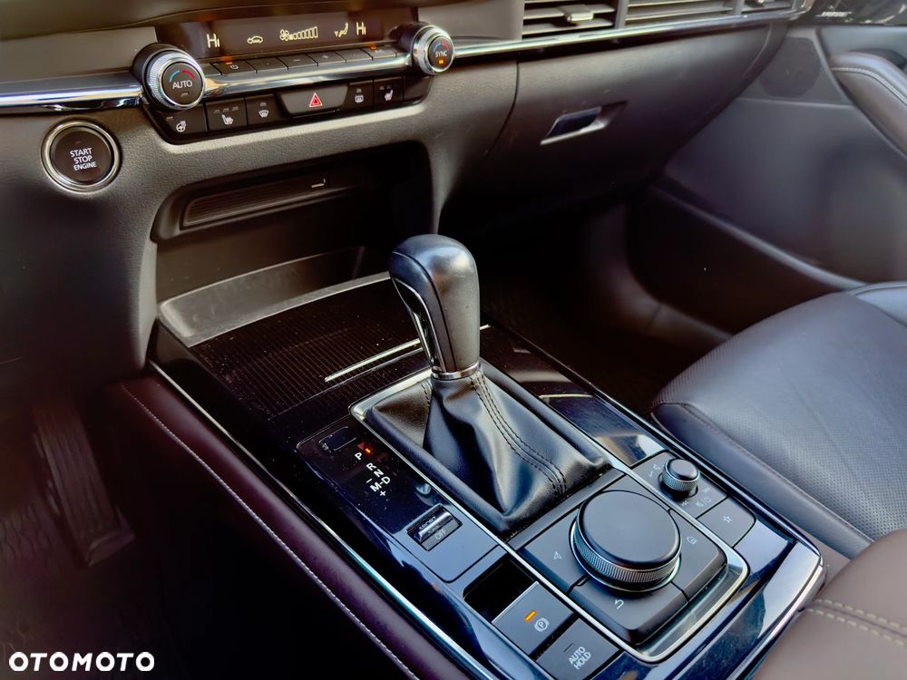 Mazda CX-30 SKYACTIV-X 2.0 M-Hybrid - 26