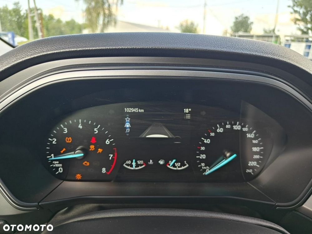 Ford Focus - 18