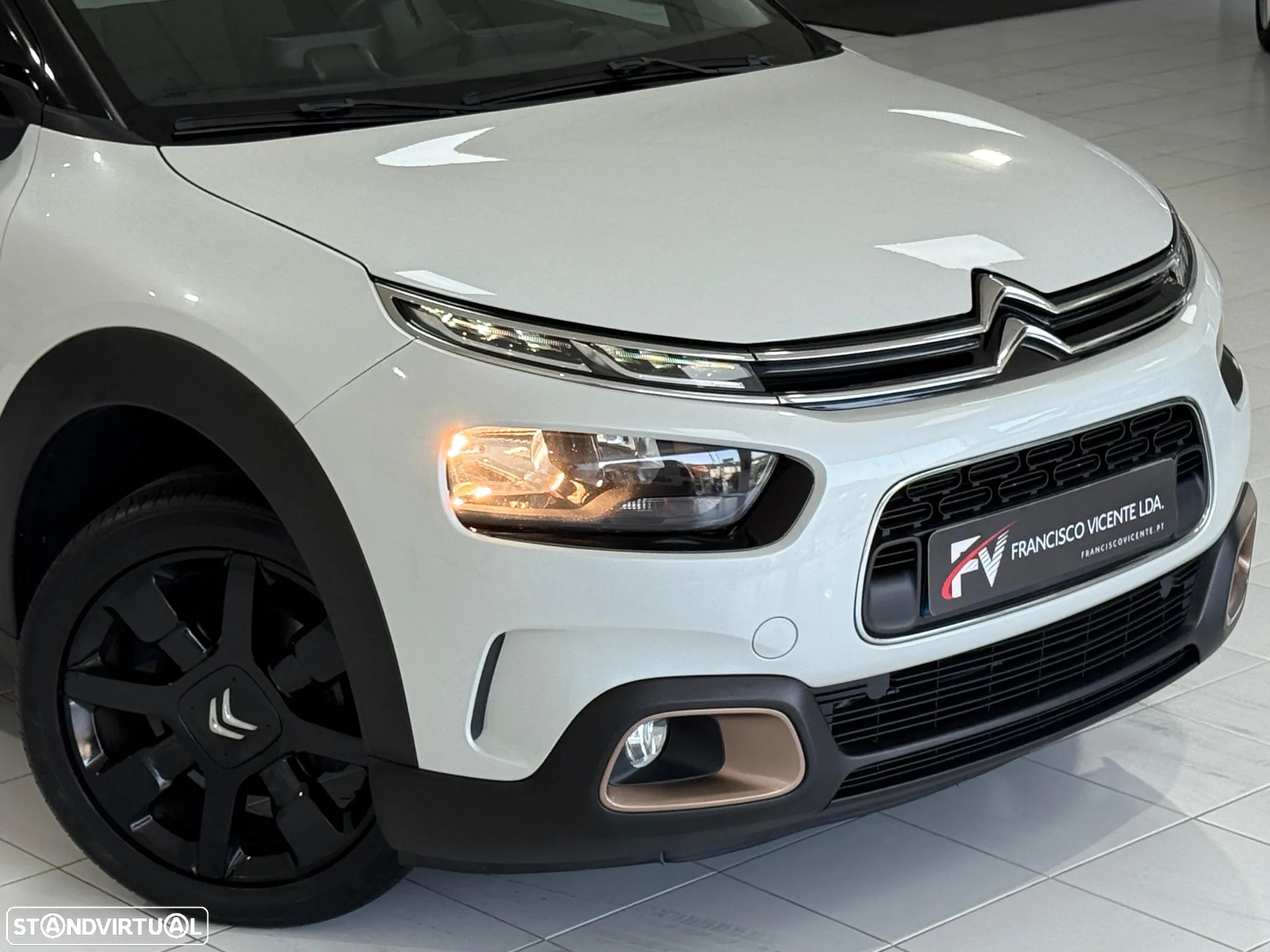 Citroën C4 Cactus BlueHDi 120 Stop&Start EAT6 Origins - 16