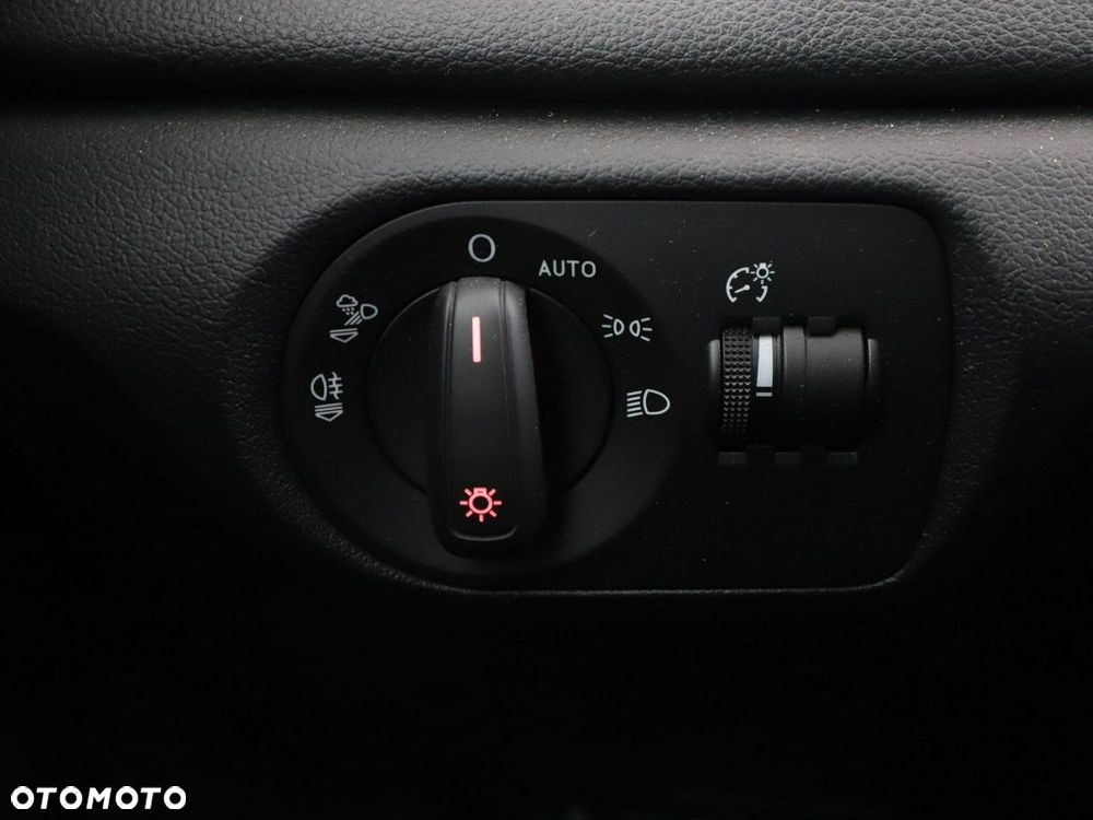 Audi Q3 1.4 TFSI S tronic - 32