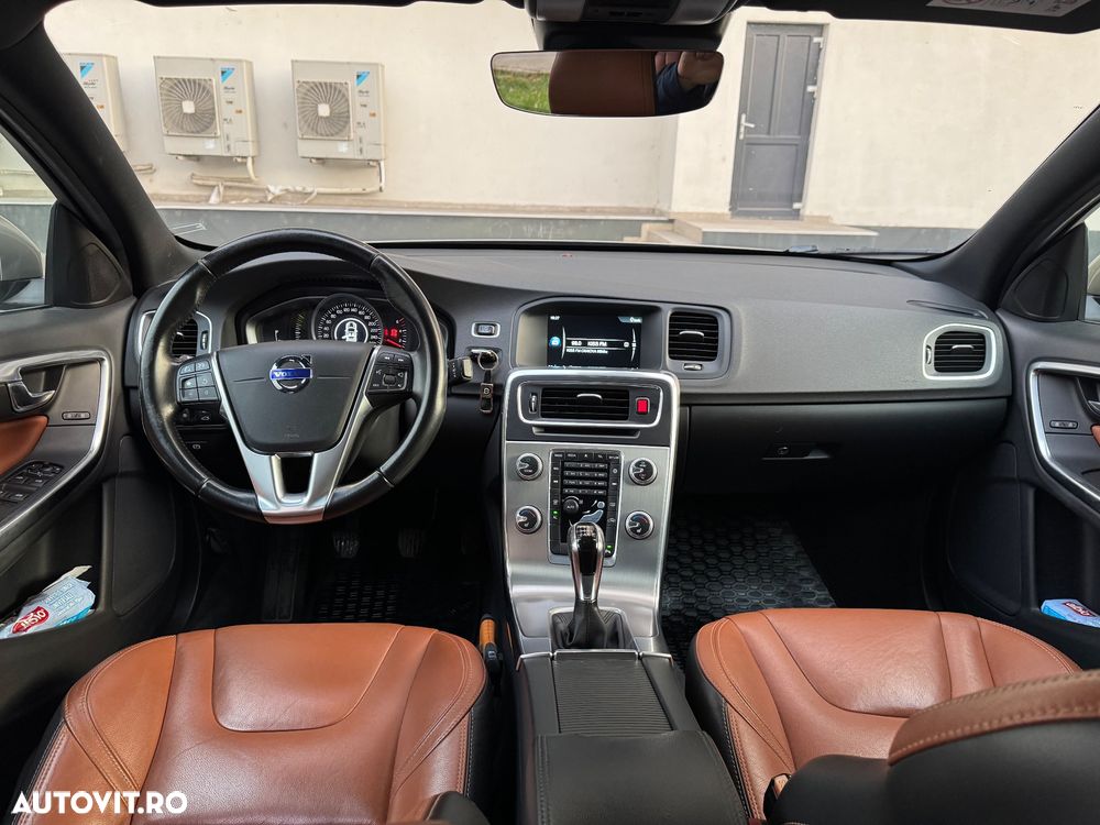 Volvo S60 D3 Momentum - 7