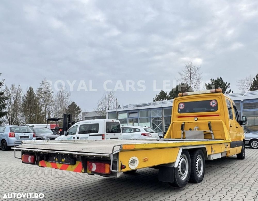 Mercedes-Benz Sprinter - 10