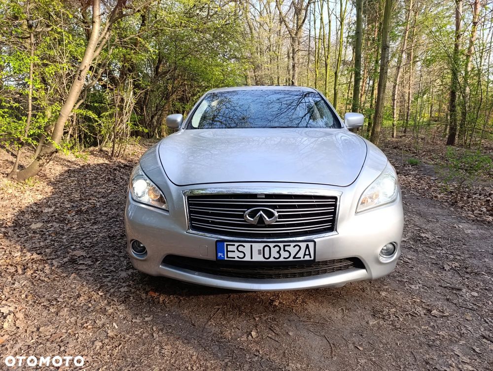 Infiniti Q70 3.7 S Premium - 3