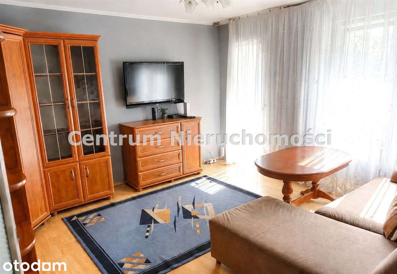 M3 Ostatni Grosz/ Al.Niepodległości /1 Piętro
