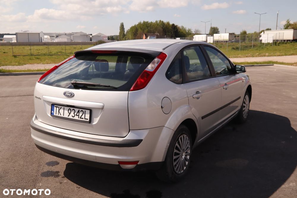 Ford Focus 1.6 Trend - 3