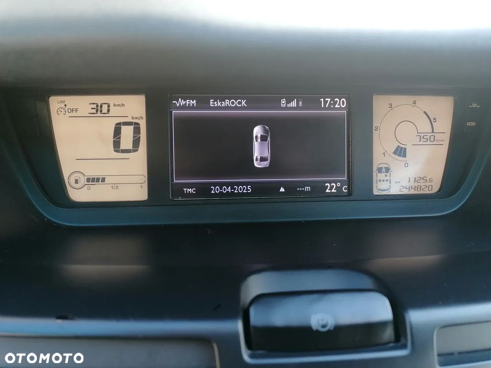 Citroën C4 Picasso - 21