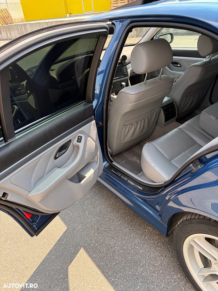 BMW Seria 5 - 10