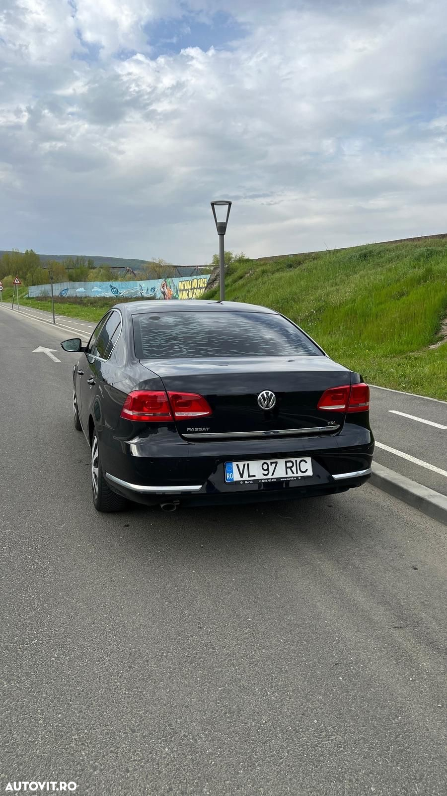 Volkswagen Passat Variant 1.6 TDI BlueMotion - 4