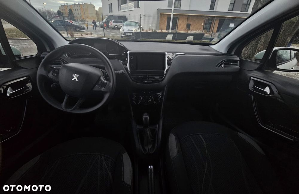 Peugeot 208 HDi 68 Like - 15