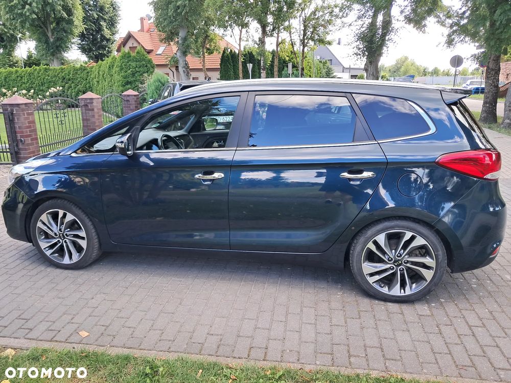Kia Carens 1.7 CRDi Business Line 7os 7DCT - 37