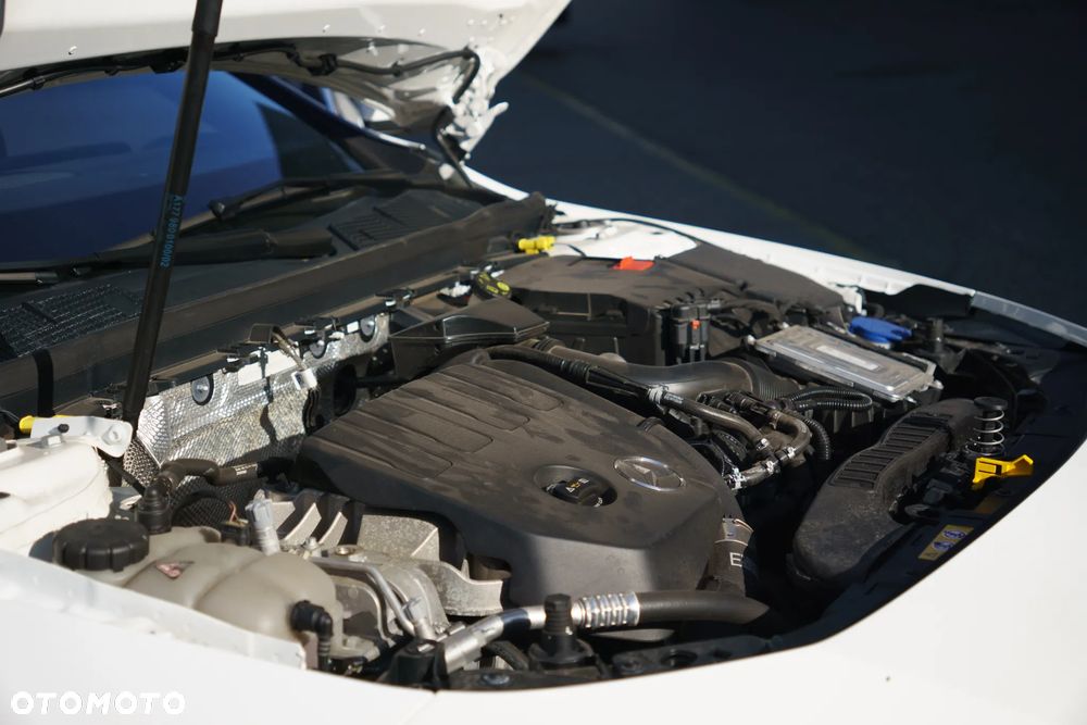 Mercedes-Benz CLA 200 AMG Line 7G-DCT - 8